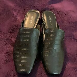 Brand New Nine West Mule